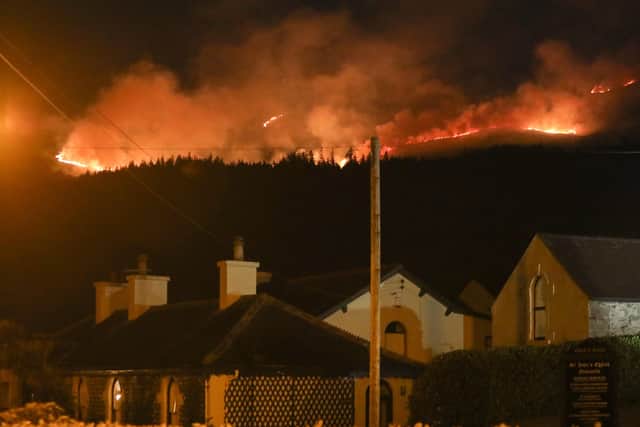 Press Eye - Belfast - Northern Ireland - 23rd April 2021

A gorse fire spreads across the Mourne Mountains overlooking Newcastle, Co Down