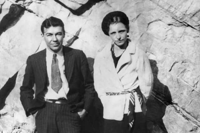Bonnie and Clyde shot dead in hail of bullets
