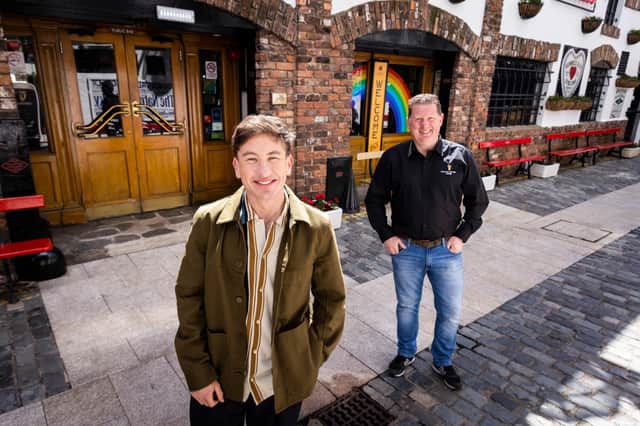 Pictured is Hollywood actor Barry Keoghan and Paul O’Hare, General Manager & Director at the Duke of York at the Guinness Raising the Bar ‘Every Moment Counts’ filming in The Duke of York pub, Belfast
