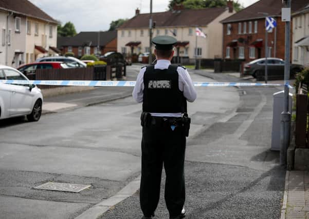 Police and Army Technical Officers at the scene of a security alert at Glanroy Avenue, Portadown.

Picture: Philip Magowan / Press Eye