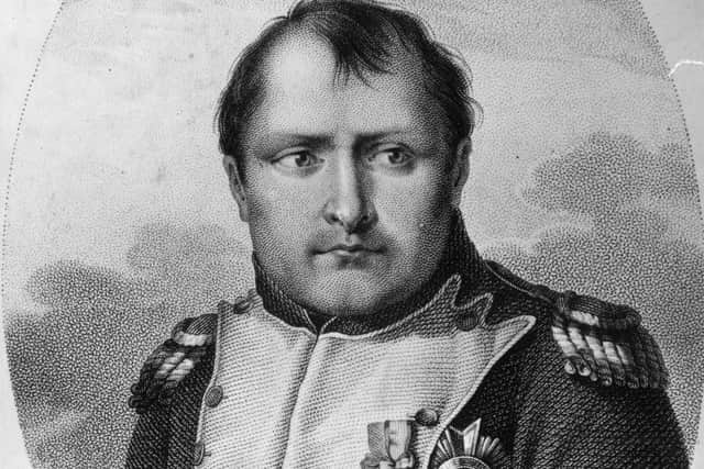 circa 1800:  French emperor Napoleon I (1769 - 1821), born Napoleone Buonaparte in Corsica.  An engraving by B Roger after a painting by Muneret.  (Photo by Hulton Archive/Getty Images)