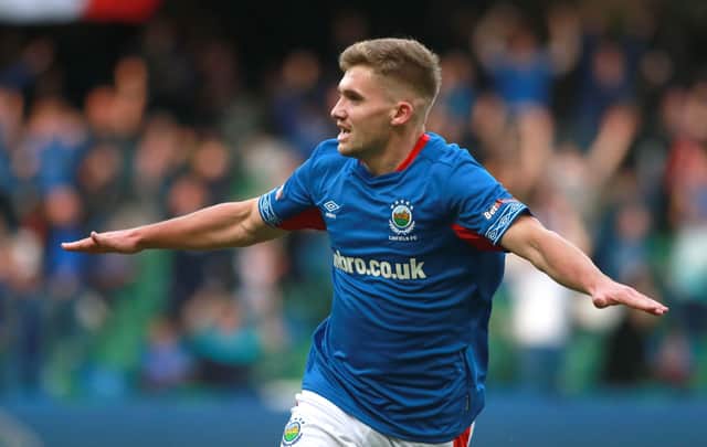 Linfield's Billy Chadwick celebrates his goal.  Photo by David Maginnis/Pacemaker Press