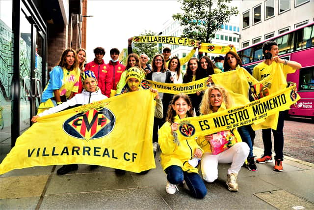 Pacemaker Press 11-08-2021:  Uefa Super Cup final in Belfast. Villareal  fans pictured in Belfast City Centre .
Champions League winners Chelsea will take on Europa League winners Villareal at Windsor Park.
Both sides arrived in Northern Ireland on Tuesday afternoon and are being joined by thousands of fans, hundreds of official guests and media from across Europe.
Picture By: /Pacemaker Press.