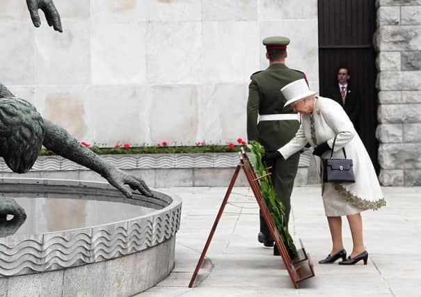 In 2011 the Queen laid a wreath in Dublin at a memorial site for those who died on the nationalist-republican side of the Irish War of Independence. The political ramifications were major. How things can change in a decade!