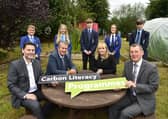 Pupils from Antrim Grammar School and St Benedict’s College, Randalstown, helped launch a new DAERA-funded Carbon Literacy project to help in the fight against climate change. (L-R) Scott Howes, Keep Northern Ireland Beautiful, Environment Minister Edwin Poots, Education Minister Michelle McIlveen and Ian Humphrey, Chief Executive of Keep Northern Ireland Beautiful