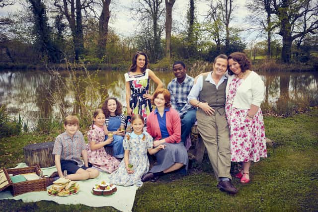 Montgomery Larkin, Petunia Larkin,Victoria Larkin, Zinnia Larkin, Mariette, Primrose Larkin, Charley, Pop Larkin and Ma Larkin