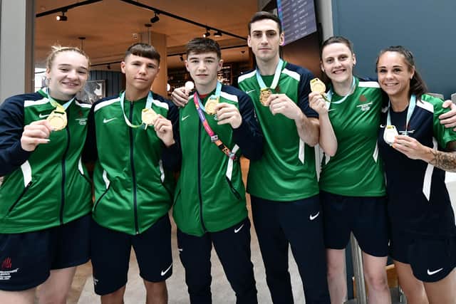 Boxers Dylan Eagleson, Aidan Walsh, Amy Broadhurst, Jude Gallagher, Michaela Walsh (who won gold), Carly McNaul (silver medal) and Eireann Nugent (bronze) arrived back in Belfast from the Commonwealth Games to a heroes' welcome on Tuesday.. 
Photo: Colm Lenaghan/Pacemaker