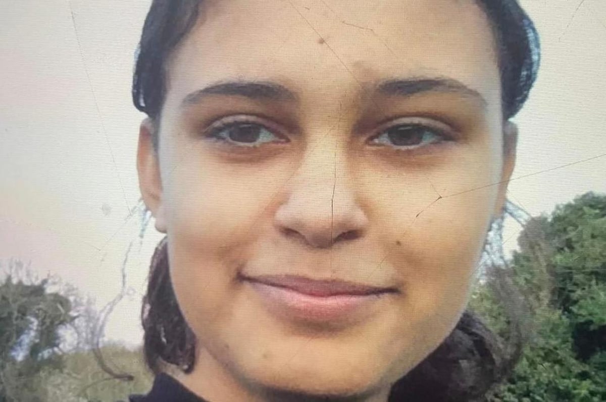 Urgent appeal to locate 16-year-old girl last seen carrying tie dyed back pack