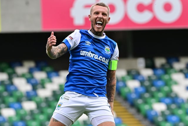 It may have been an historic occasion as Linfield played their first-ever game at Windsor Park on a Sunday, but it didn't matter to the players as they ran out convincing 4-0 winners against Portadown.