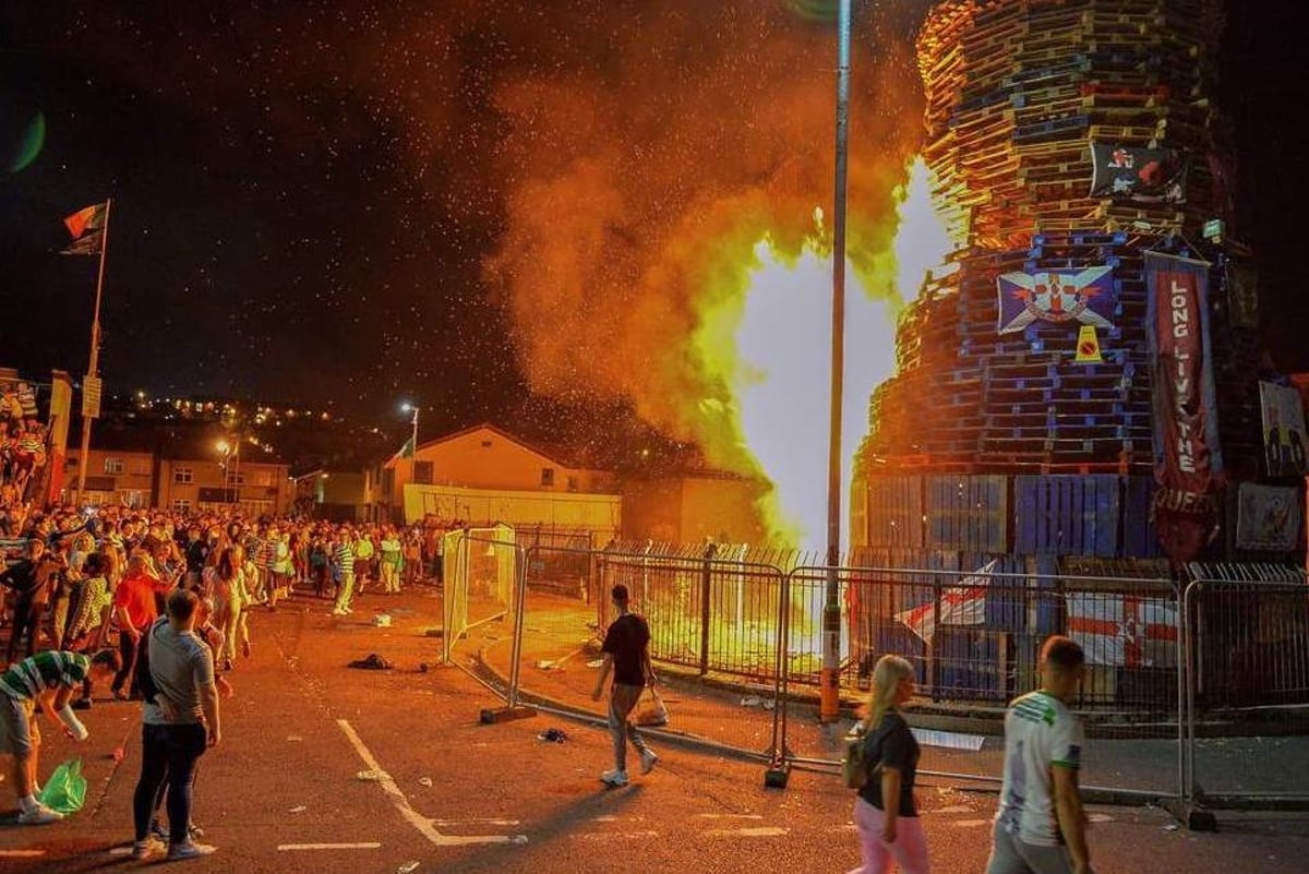 Police investigate reports of loud bangs at nationalist bonfire in Londonderry