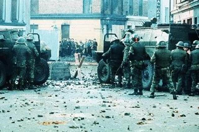 Troops in NI in the early 1970s