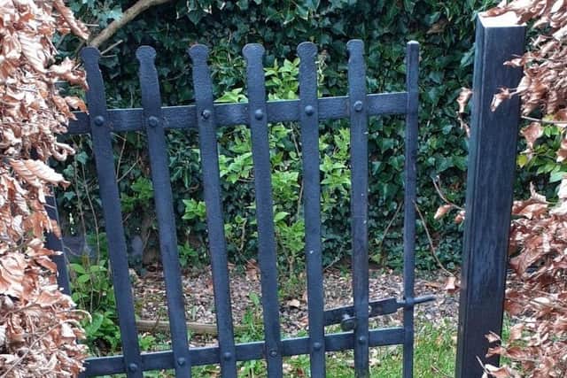County Armagh 'Penny Top' gate