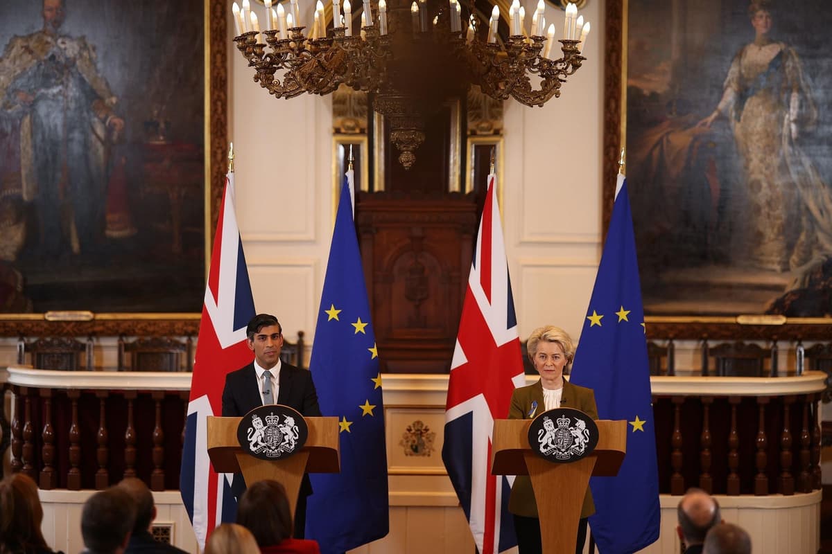 Northern Ireland Protocol: Rishi Sunak and EU chief Ursula von der Leyen announce new 'Windsor framework'