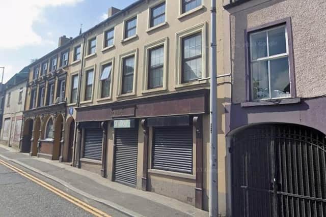 A renewal of planning application has been lodged for a change of use of retail premises into a bookmakers at 12 William Street, Lurgan. Credit: Google