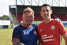 Portadown manager Niall Currie with latest signing Gary Thompson. PIC: Portadown FC