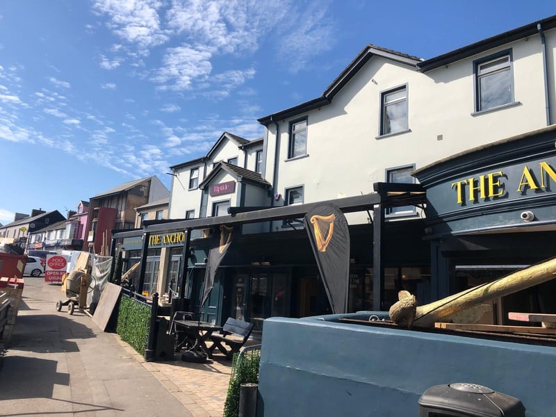 Portstewart’s iconic Anchor Bar has launched its brand-new nightclub, Riptide, following a major refurbishment — just in time for the bustling NW200 race week