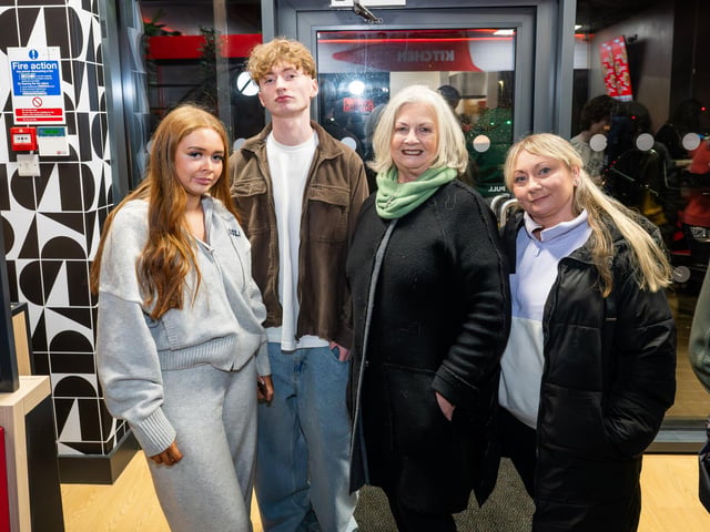 New Pizza Hut restaurant in Bangor has enjoyed a phenomenal start, selling more than 15,000 pizza slices within just two weeks of opening