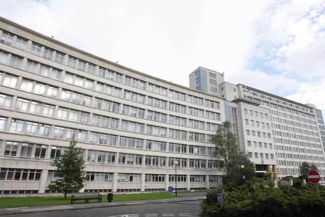 Dundonald House
