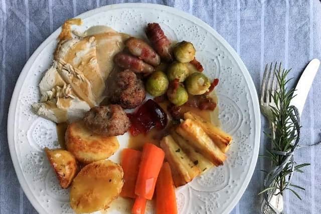 Four in ten of us are agonising over how to get Christmas dinner right, with 55% concerned about the cost of food according to research by safefood