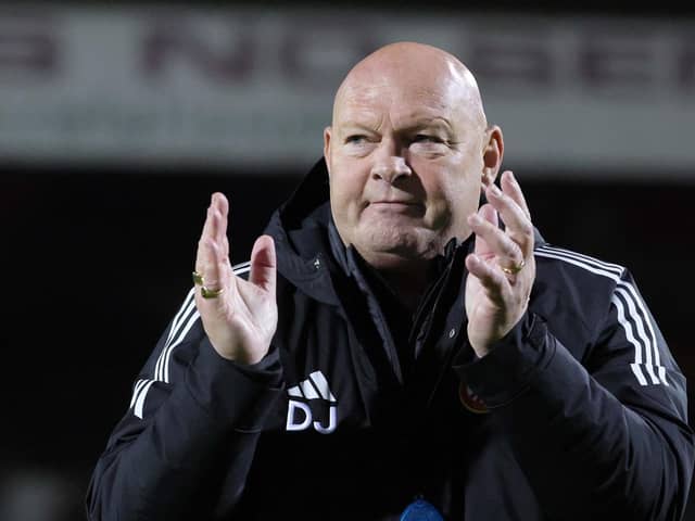 Portadown manager David Jeffrey. (Photo by David Maginnis/Pacemaker Press)
