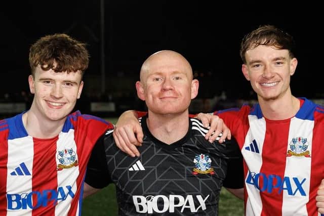 Ballymacash Rangers defender-turned-goalkeeper Eamonn Hughes (centre). (Photo by Paul Harvey/Ballymacash Rangers FC)