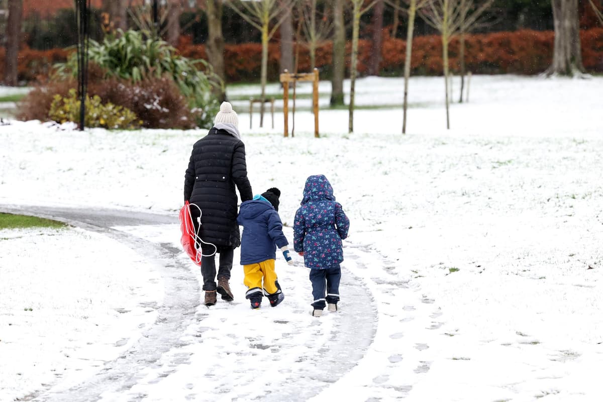 Northern Ireland weather: Met Office's Yellow Warnings for two days of snow and ice