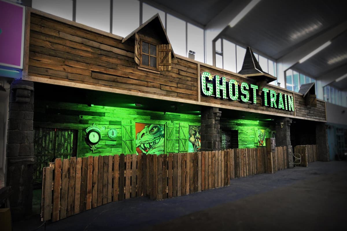 The Ghost Train at Barry&#8217;s: You didn&#8217;t have a clue what lurked inside the dark, dingy tunnel