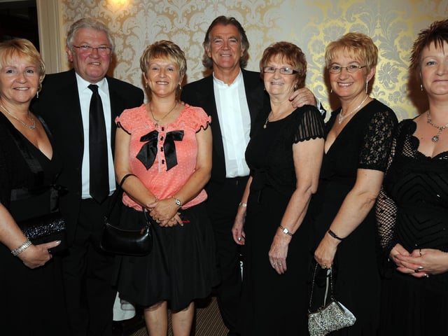PACEMAKER, BELFAST, 29/8/2008: BBC stars Jackie Fullerton and Gerry Anderson join Robert Dunlop's mother, May and his sisters Helen, Virginia, Linda and Margaret during a special tribute night to the Ballymoney racer in the Magherabouy House hotel, Portrush in August 2008.
PICTURE BY STEPHEN DAVISON:-
