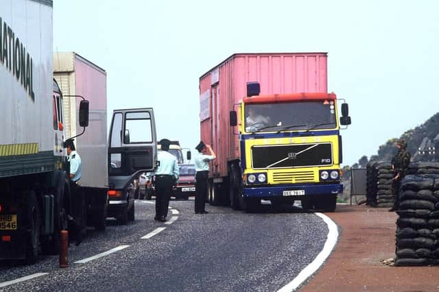 RUC and army at the Killeen border crossing in 1987