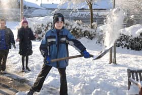 Northern Ireland is facing its first big freeze of the winter this week, with weather warnings raising the prospect of snow and ice from Monday morning until Thursday night.