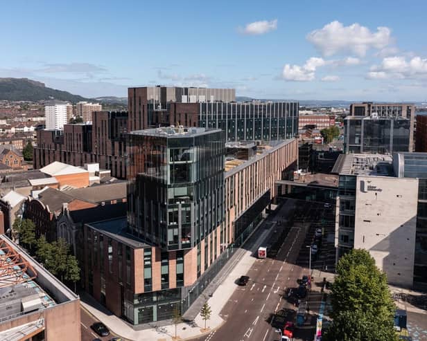 Accommodating over 15,000 students and staff, the building fully occupies its 2.4-acre site, bounded by York Street and Frederick Street