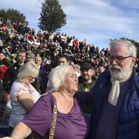 Drumcree crisis: Ex-Sinn Fein President Gerry Adams writes open letter to Portadown Orangemen