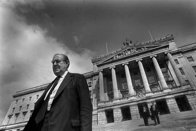 Pacemaker Archive Belfast. Peter brooke at Stormont. 07-05-1991. 212-91-BW