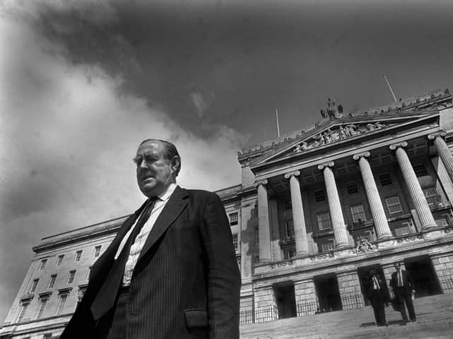 Pacemaker Archive Belfast. Peter brooke at Stormont. 07-05-1991. 212-91-BW