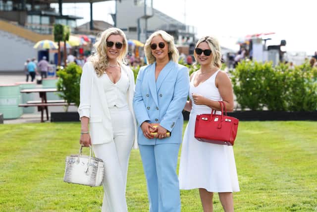 Enjoying the fine weather and racing at BoyleSports Summer Race Evening at Down Royal Racecourse last evening, from left, Anna Patterson, Jayne Adair and Victoria Patterson. Photo by Press Eye