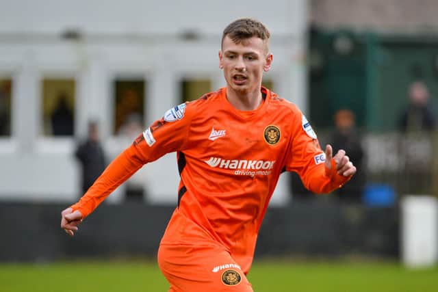 Stewart Nixon made his return from injury during a Reserve game for Carrick Rangers against Dungannon Swifts.