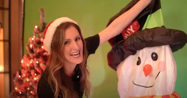 Loraa White has produced a music video, featuring a host of celebrities, to raise money for Great Ormond Street Hospital this Christmas