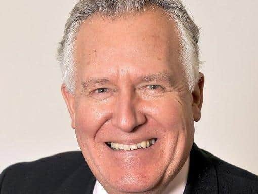 Lord Hain, who helped negotiate the arrangement in 2007, suggested that sanctions should be imposed on any political party that refuses to powershare and therefore collapses the Northern Irish government