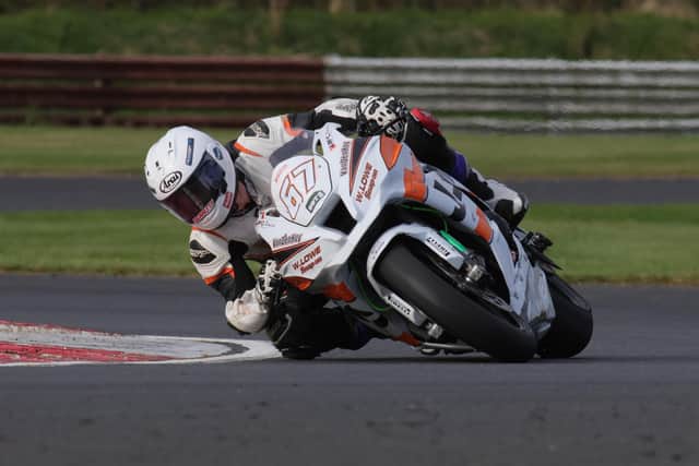Former British championship contender Andy Reid on the J McC Racing Kawasaki at Bishopscourt. (Photo by Rod Neill/Pacemaker Press)