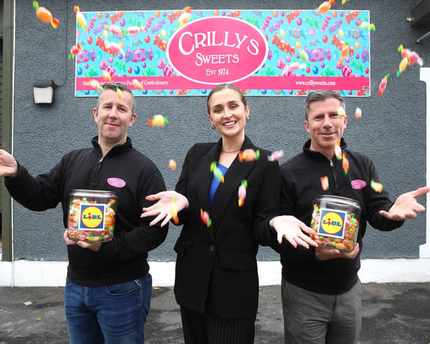 One of the UK and Ireland’s largest makers of boiled and premium bagged sweets, Crilco Confections, has landed a bumper £1 million supply deal with Lidl Northern Ireland in a move that will further fast-track its expansion and add up to six new jobs to its 50-strong workforce in Newry. Picture includes Lidl Northern Ireland buyer, Zoe Russell and Crilco Confections chiefs, David and Ciaran Crilly