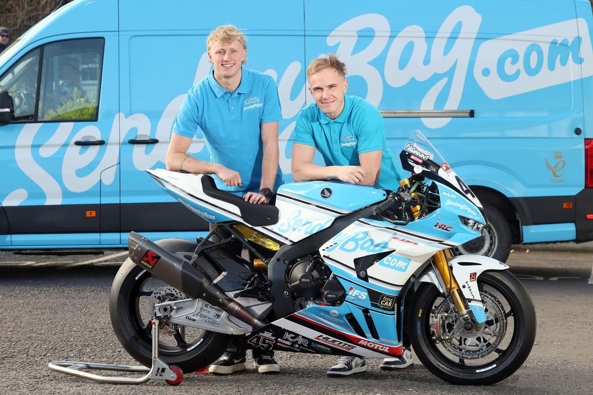 Scott Swann Roc Scott Swann and Simon Reid pull wraps off SendMyBag Racing by IWR Honda ...