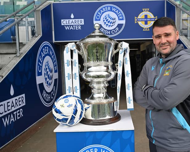 Linfield manager David Healy with the Irish Cup ahead of Saturday's final against Cliftonville. PIC: Stephen Hamilton/Presseye