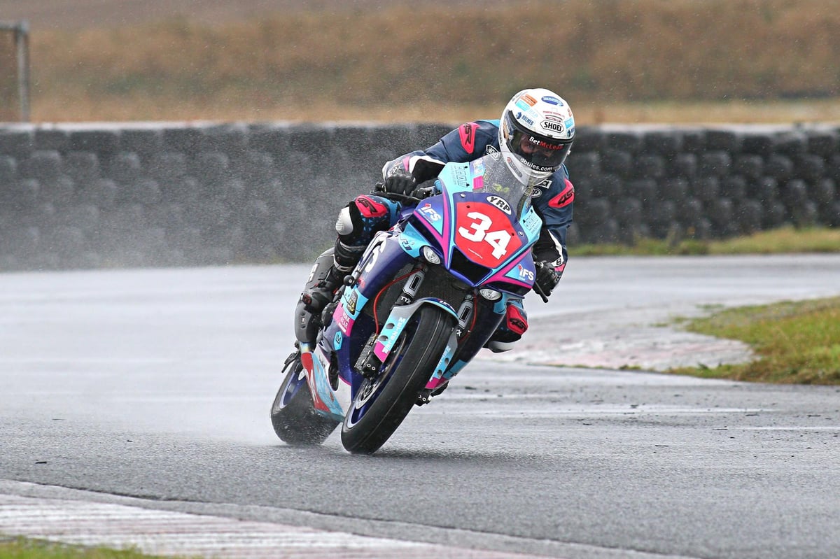 Alastair Seeley walks on water with hat-trick at rain-lashed Ulster Superbilke meeting to retain King and Prince of Kirkistown titles