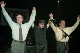 Ulster Unionist leader David Trimble (left), U2 singer Bono, and SDLP leader John Hume on stage for the 'YES' concert at the Waterfront Hall in Belfast in May 1998. The buzz generated by a U2 concert in Belfast during the referendum campaign for the Belfast/Good Friday Agreement boosted the Yes campaign, Mark Durkan has said