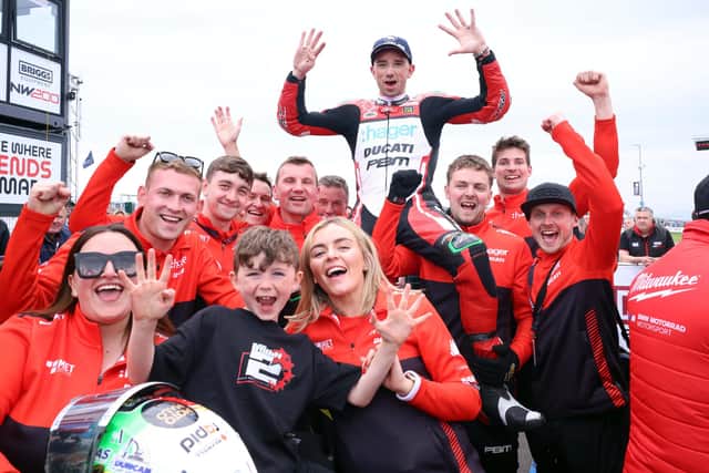 Glenn Irwin made it nine Superbike victories in a row at the North West 200 last night to equal the record held by Joey Dunlop and Michael Rutter