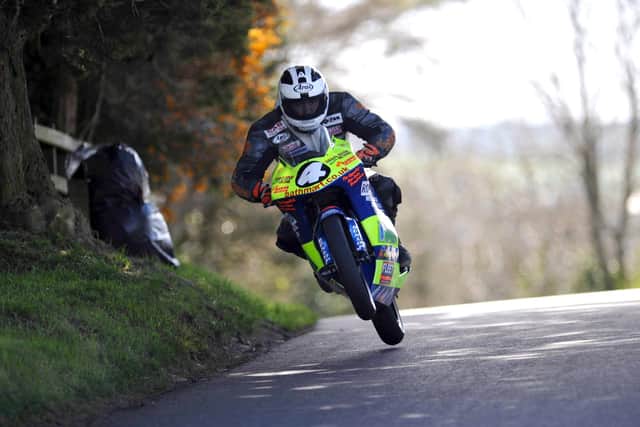 ​Robert Dunlop on Roy Hanna’s 125cc Honda at the Cookstown 100 in 2008