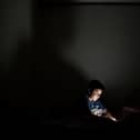 Child on a smartphone. (Photo: MARVIN RECINOS/AFP via Getty Images)