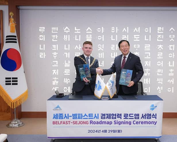 Belfast and the administration capital of Republic of Korea, Sejong City, have pledged to collaborate on research, business and projects that harness urban innovation to support growth in their respective regions. Belfast Lord Mayor councillor Ryan Murphy and Mayor Choi, Sejong pictured during the signing of the Innovation Twins Roadmap