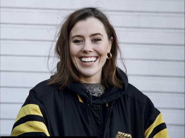 Katie Love from Holywood has created a unique beauty tool which helps users achieve pro-level eyeliner quickly