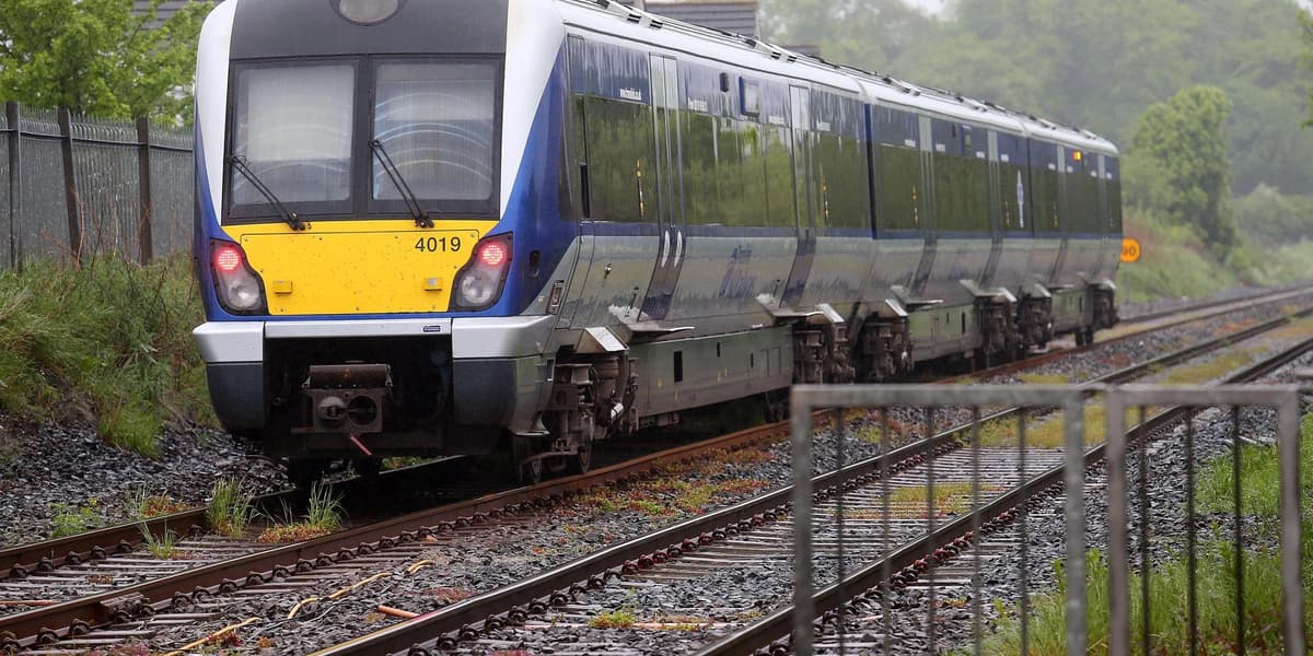 Motorists asked to AVOID road -'issue with the railway signals and barrier in the area'